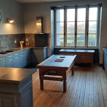 Les Mancelles Apartment Conde-sur-Sarthe